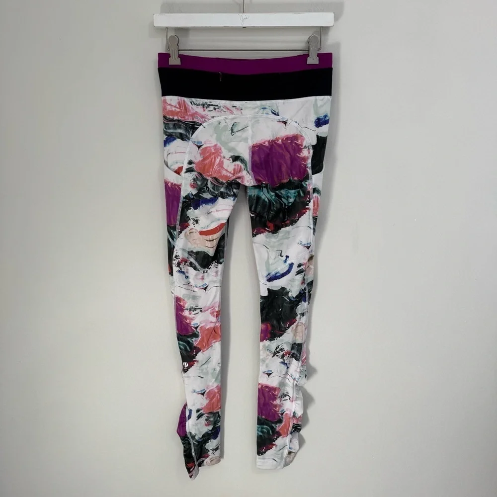 Lululemon Speed Tight III in Pigment Wave Multi Black Regal Plum
